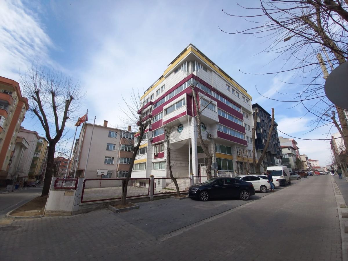 �orluda Sat�l�k De�erli Ticari Bina (portf�y 11494 T)